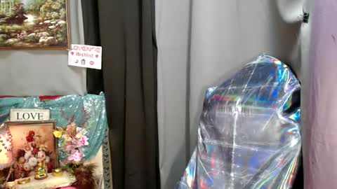 Snapshot of _jejebel chatting on October 21, 5:27 pm Maria online show from October 21, 5:27 pm
