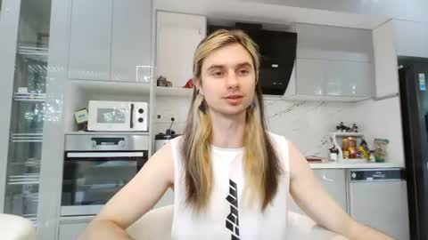My song  -  online show from June 20, 12:39 am