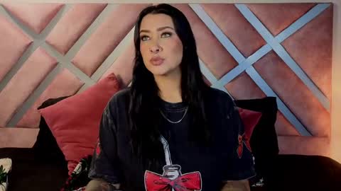 kelly online show from April 15, 12:52 pm