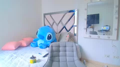  Dani  online show from October 21, 8:45 pm