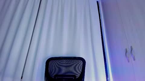    online show from July 12, 4:04 am