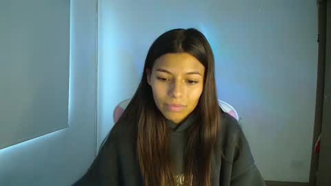Snapshot of _khloe_sweet chatting on March 12, 6:00 pm khloe sweet online show from March 12, 6:00 pm