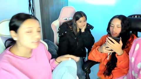 Snapshot of _khloe_sweet chatting on October 2, 2:21 am khloe sweet online show from October 2, 2:21 am
