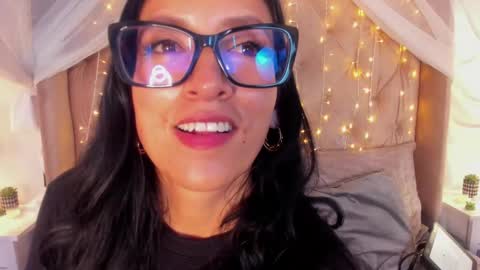 Kiraaaa 0 online show from March 9, 8:31 pm