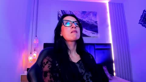 Kiraaaa 0 online show from April 1, 10:50 pm