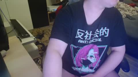 _kitsu_ online show from February 17, 12:43 am