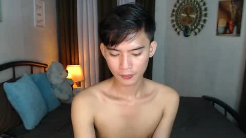 Kylie online show from March 5, 9:49 am