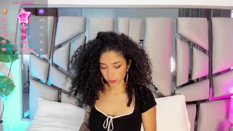 Lanna  online show from February 4, 11:36 am