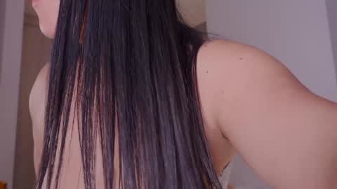 Alejandra suescun online show from February 4, 3:44 am