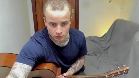 Layne online show from May 1, 12:10 pm