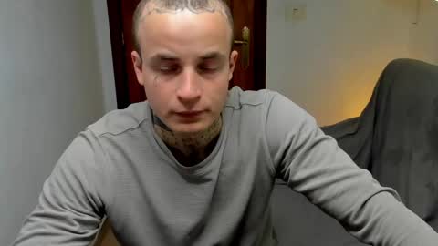 Layne online show from April 12, 1:59 pm