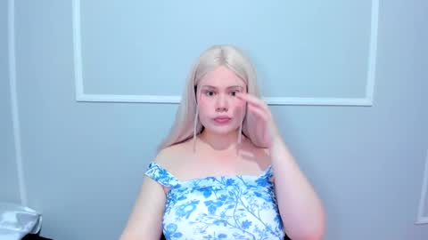 leana online show from September 17, 4:10 pm