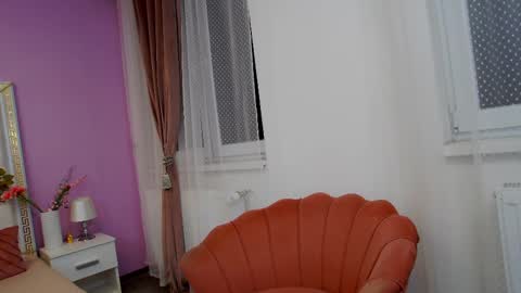 Lena Paul online show from March 7, 4:02 am