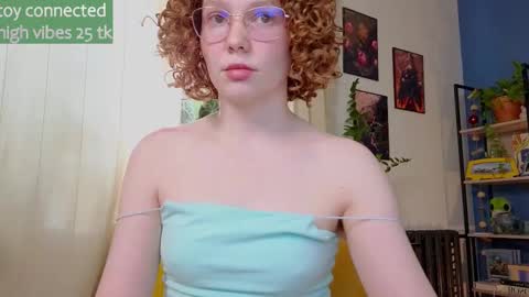 Snapshot of _lightmyfire chatting on March 10, 6:27 am Salome   Lovense always on from 5 tk   My content and your custom requests  online show from March 10, 6:27 am