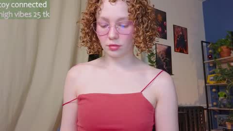 Snapshot of _lightmyfire chatting on February 9, 3:11 am Salome   Lovense always on from 5 tk   My content and your custom requests  online show from February 9, 3:11 am