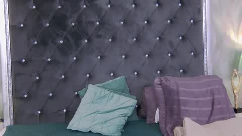 Lisa online show from March 7, 5:51 am