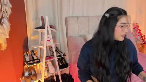 Ivy 3 online show from September 16, 7:28 pm