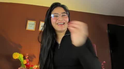 Ivy 3 online show from November 21, 8:51 pm