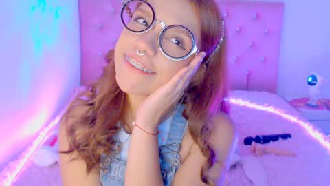 Sofia 3 online show from January 5, 1:24 am