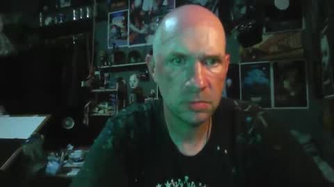 That guy online show from May 18, 4:07 am