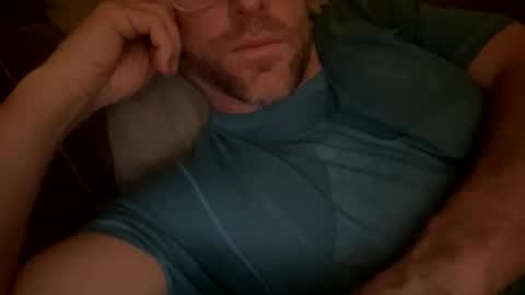 _lululeo_ online show from February 10, 2:03 am