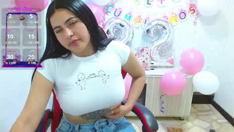 luna torres online show from March 24, 2:23 pm