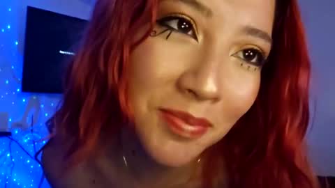 _lunaa__ online show from October 9, 5:13 am