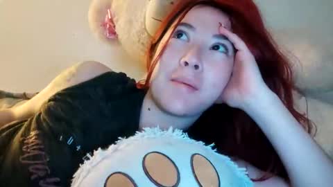 _lunaa__ online show from February 12, 4:44 am