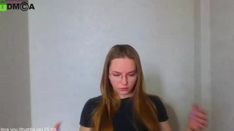 Welcome guys  Pleasure to see you all here  My name is Lysafeta and MichaelaTip menu is active Private is open  online show from April 27, 8:45 am