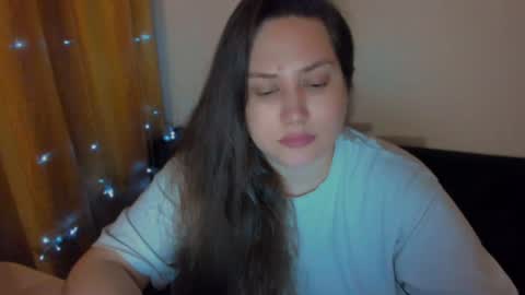 Snapshot of _madalexa_ chatting on December 8, 7:43 pm Alexa online show from December 8, 7:43 pm