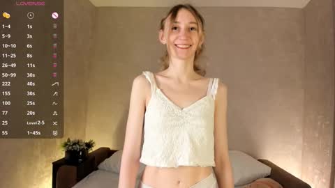  Gwen  online show from October 30, 6:03 am