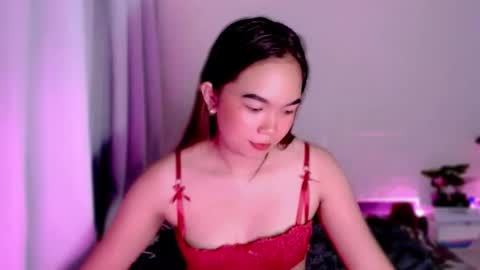 _maureen_ online show from October 6, 11:28 am