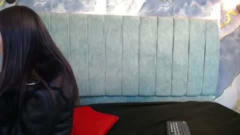 Mave online show from April 11, 2:32 pm