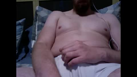 _maverick1985_ online show from December 8, 11:18 pm