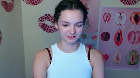 Snapshot of _megasta chatting on October 3, 6:43 am Susie online show from October 3, 6:43 am