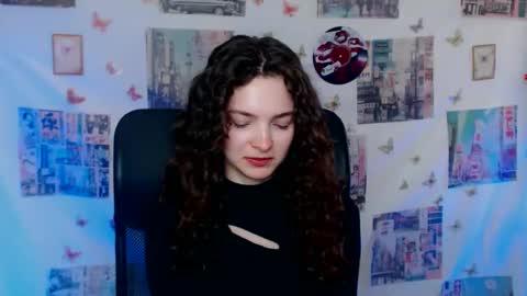 Susie online show from April 22, 12:12 pm