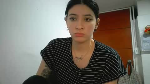 Mia-foster online show from February 11, 1:53 am