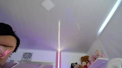  Mia  online show from February 27, 2:42 pm