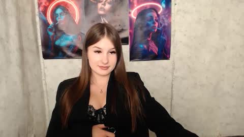 Snapshot of _miaangel_ chatting on September 10, 3:24 pm Mia online show from September 10, 3:24 pm