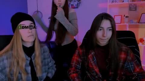 your Mila online show from April 22, 8:54 am