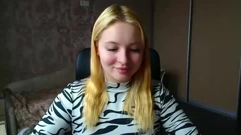 Melanie online show from March 26, 12:32 pm