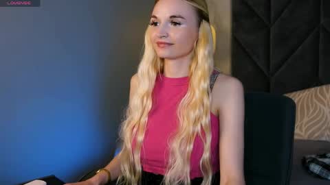 Mila online show from May 24, 2:34 pm