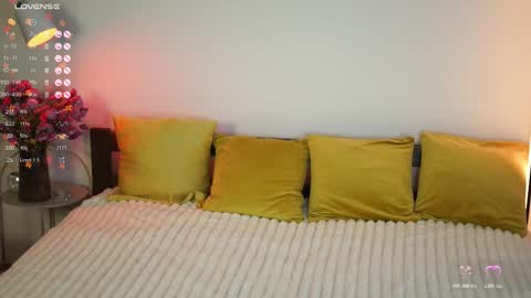 _million_dollarsmile online show from November 17, 5:10 am