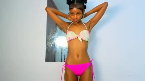 Mimi online show from March 9, 2:16 am