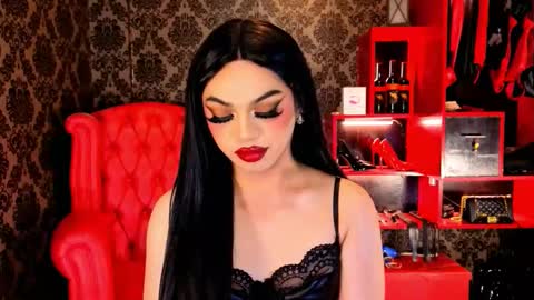 Snapshot of _ministryofsin_ chatting on September 9, 5:24 pm Raven Strauss online show from September 9, 5:24 pm
