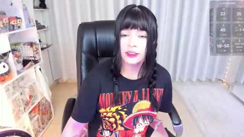 Hanna  Idependent Model   online show from November 4, 4:25 am