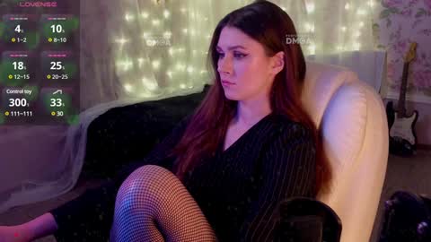 -Victoriana- online show from February 3, 4:04 am