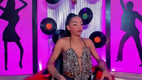 Nicky  Please help me with your thumbs up its importan online show from March 25, 10:05 pm