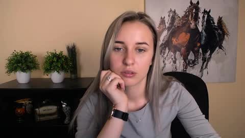 Nica online show from April 1, 1:41 pm