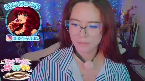 niiky online show from June 12, 2:54 am